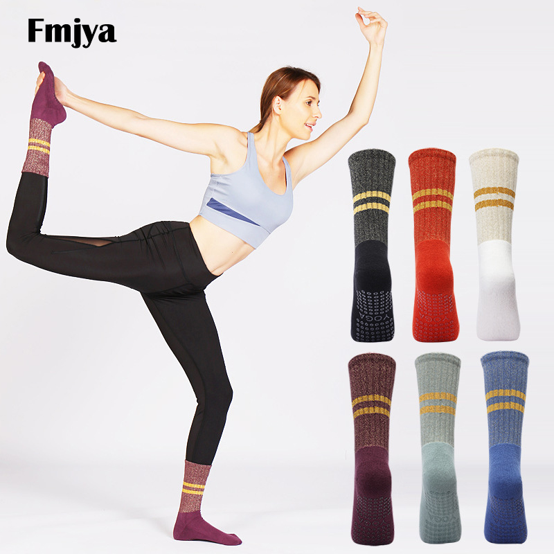 Yoga Socks with Grips Non Slip - مراجعة Grip Sock Yoga وسعره