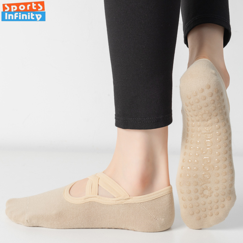 Fashion Cross Straps Backless  - مراجعة Grip Sock Yoga وسعره